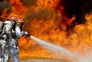 Prävention und Schutz durch Brandschutztüren Prävention und Schutz durch Brandschutztüren